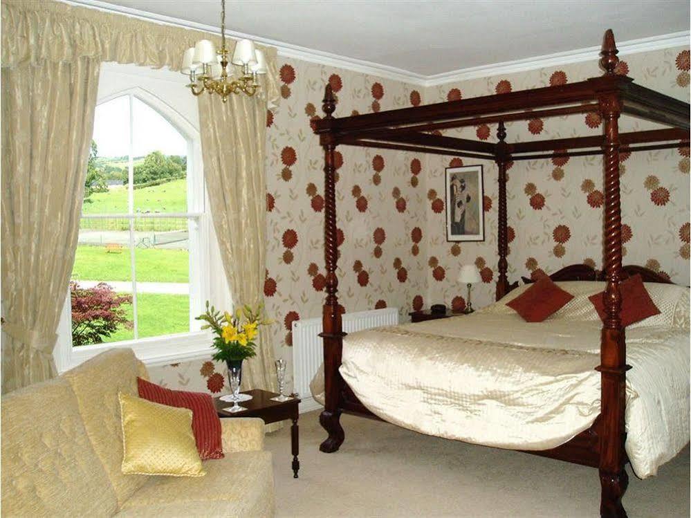 Country house The Forest Newtown (Powys)